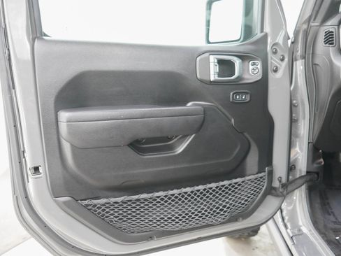 Used 2023 Jeep Wrangler Sport AWD/4WD image 14