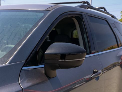 New 2026 Nissan Pathfinder SL FWD image 12