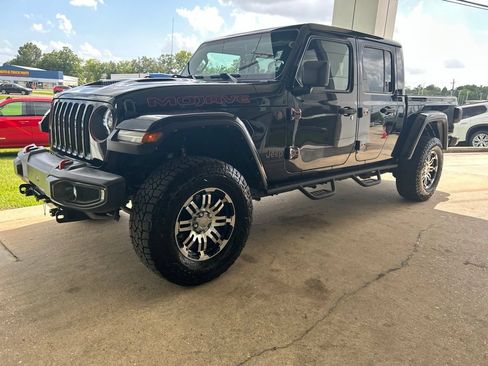 Used 2022 Jeep Gladiator Mojave w/ LED Lighting Group AWD/4WD image 4