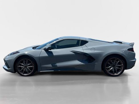 Used 2024 Chevrolet Corvette Stingray Coupe w/ Z51 Performance Package RWD image 2