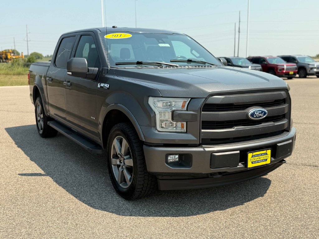 Used 2017 Ford F150 Lariat w/ Equipment Group 502A Luxury AWD/4WD image 4