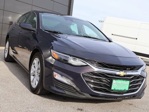 Used 2025 Chevrolet Malibu LT image 6
