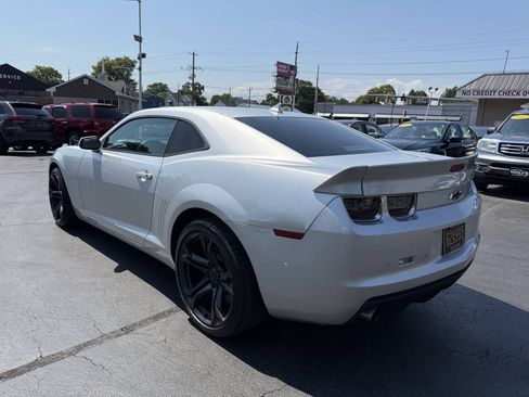 Used 2013 Chevrolet Camaro SS w/ RS Package RWD image 6