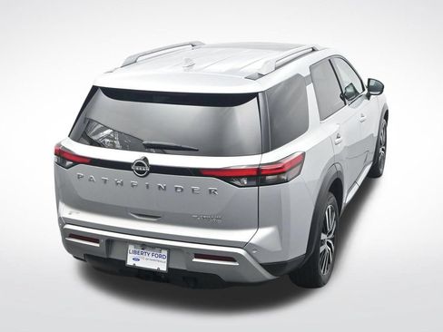 Used 2023 Nissan Pathfinder Platinum AWD/4WD image 36