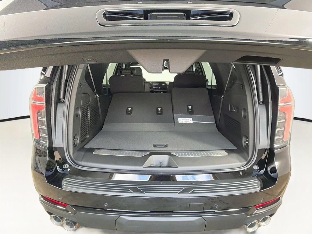 New 2026 Chevrolet Tahoe Z71 w/ Comfort Package AWD/4WD image 18