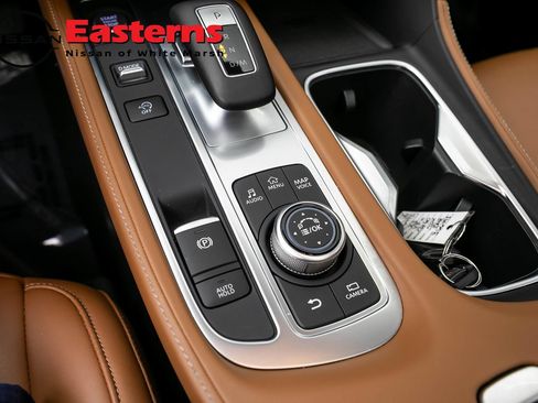 Used 2023 INFINITI QX60 Sensory w/ Vision Package AWD/4WD image 20