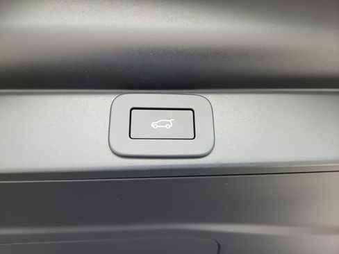 New 2026 Land Rover Range Rover SE AWD/4WD image 14