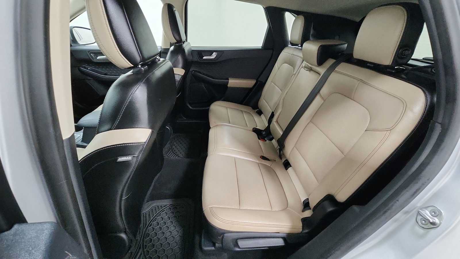 Used 2020 Ford Escape Titanium AWD/4WD image 24
