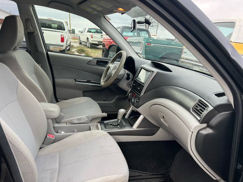 Used 2012 Subaru Forester 2.5X w/ Alloy Wheel Pkg image 16