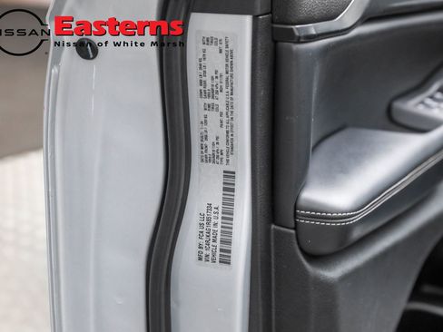 Used 2024 Jeep Grand Cherokee L Laredo image 34