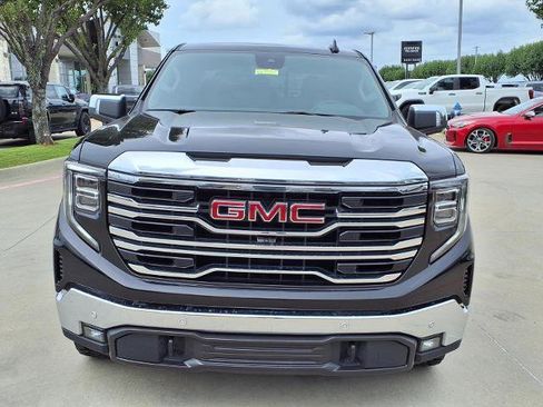 Used 2025 GMC Sierra 1500 SLT w/ SLT Premium Plus Package AWD/4WD image 24