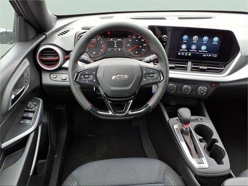 New 2026 Chevrolet Trax RS image 12