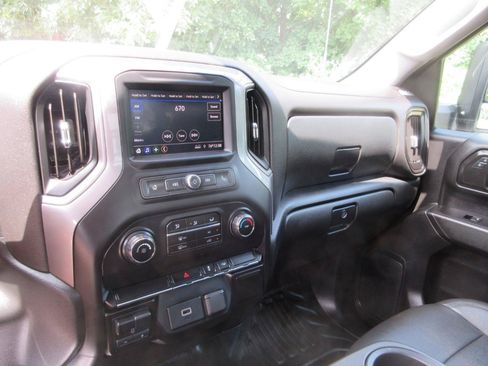 Used 2020 Chevrolet Silverado 2500 W/T w/ WT Convenience Package RWD image 33