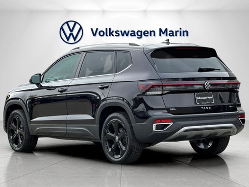 New 2026 Volkswagen Taos SEL image 3