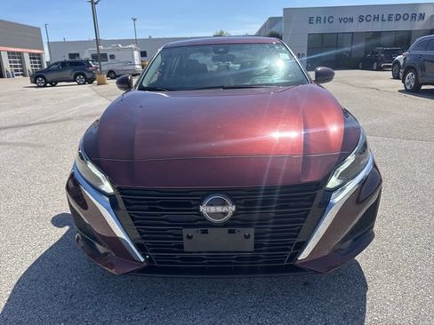 Used 2023 Nissan Altima 2.5 SV FWD image 8