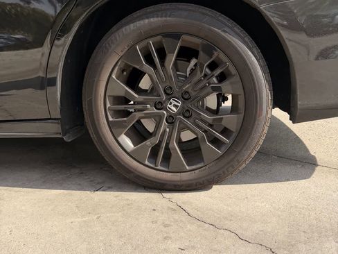 Used 2025 Honda Odyssey Sport-L image 21