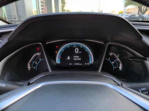 Used 2016 Honda Civic Touring image 21