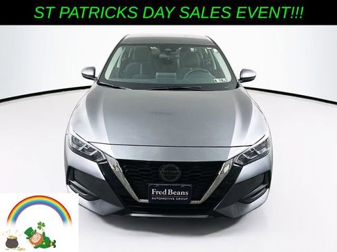 Used 2023 Nissan Sentra SV image 2