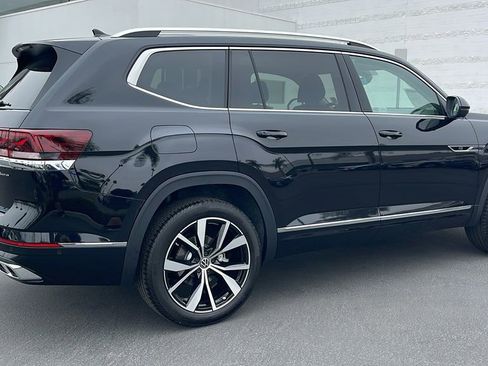 New 2025 Volkswagen Atlas SEL Premium R-Line image 7