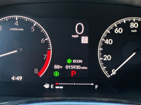 Used 2025 Honda Civic Sport image 24