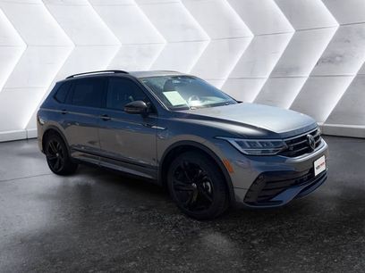 Used 2023 Volkswagen Tiguan SE R-Line