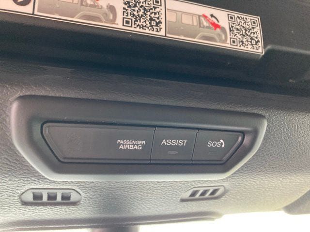 Used 2023 Jeep Wrangler Rubicon w/ Cold Weather Group AWD/4WD image 41