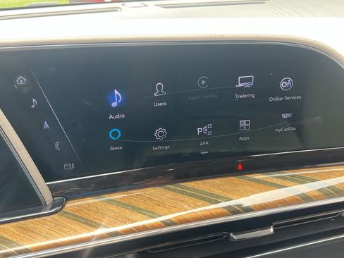 Used 2021 Cadillac Escalade ESV Premium Luxury Platinum AWD/4WD image 17
