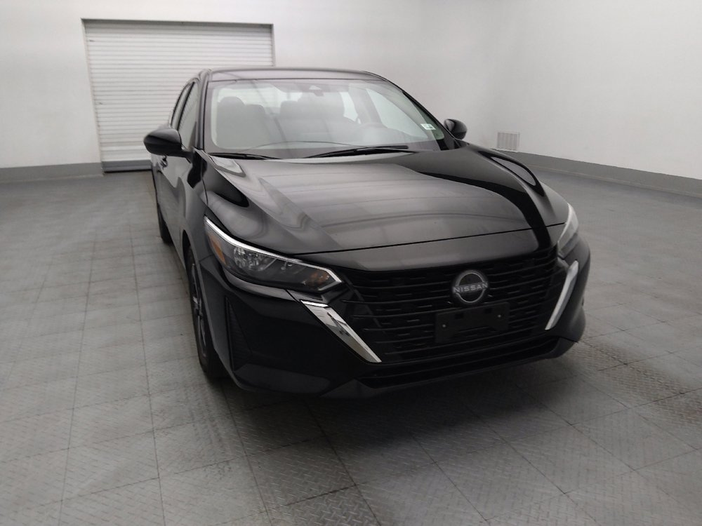 Used 2025 Nissan Sentra SV FWD image 14