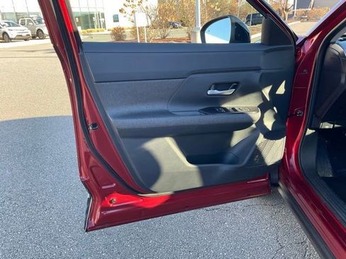 New 2026 Nissan Kicks SV w/ SV Premium Package AWD/4WD image 10