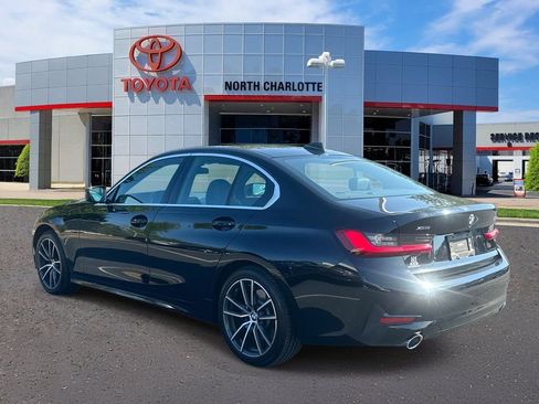 Used 2021 BMW 330i xDrive Sedan w/ Convenience Package AWD/4WD image 4