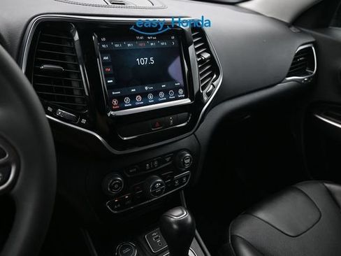 Used 2022 Jeep Cherokee Limited AWD/4WD image 11