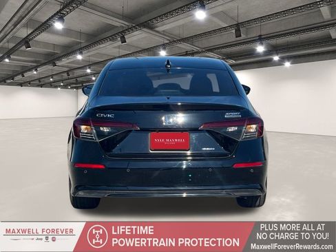 Used 2025 Honda Civic Sport image 15