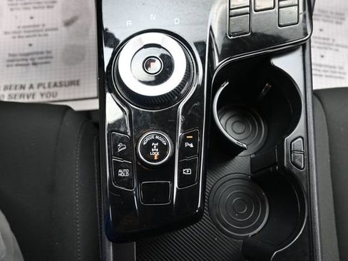 Used 2023 Kia Sportage LX AWD/4WD image 14