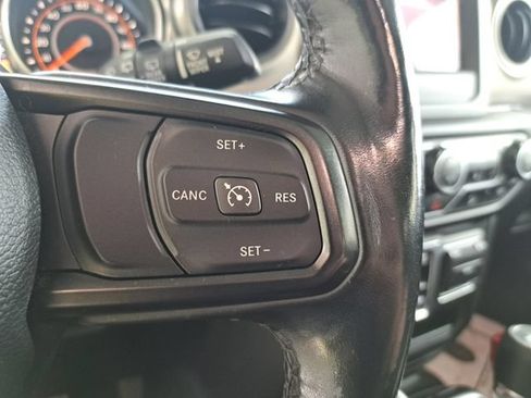 Used 2020 Jeep Wrangler Sport AWD/4WD image 16