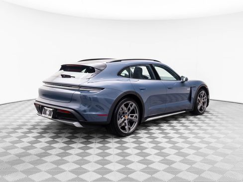 New 2025 Porsche Taycan 4 Cross Turismo AWD/4WD image 8
