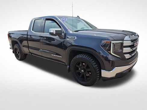 Used 2024 GMC Sierra 1500 SLE w/ Preferred Package AWD/4WD image 6