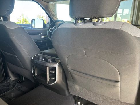 Used 2020 RAM 2500 Big Horn w/ Level 1 Equipment Group AWD/4WD image 36
