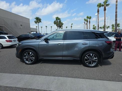 Certified 2023 INFINITI QX60 Luxe w/ Cargo Package FWD image 3