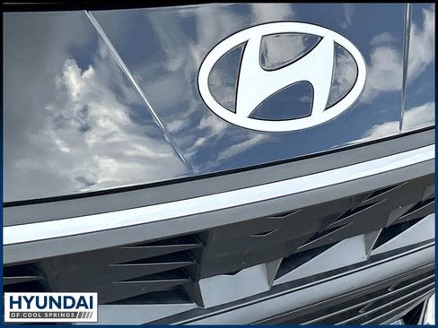 New 2026 Hyundai Elantra SEL Sport FWD image 11