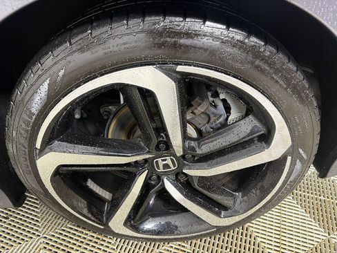 Used 2020 Honda Accord Sport image 19