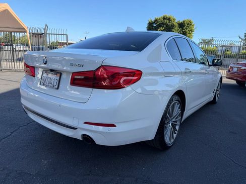 Used 2018 BMW 530i w/ Premium Package RWD image 17
