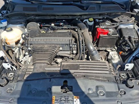 Certified 2023 Lincoln Corsair AWD image 28