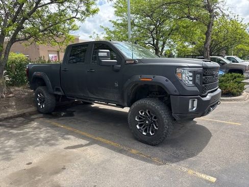 Used 2022 GMC Sierra 2500 Denali AWD/4WD image 3