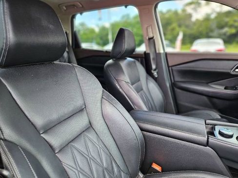 Certified 2023 Nissan Rogue Platinum w/ Platinum Premium Package image 13