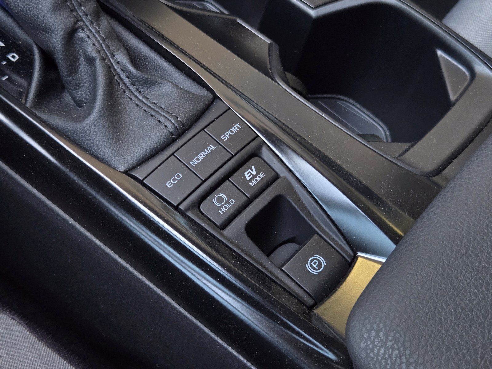 Certified 2026 Toyota Camry LE w/ Convenience Package FWD image 17
