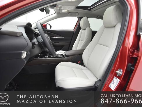 Used 2025 MAZDA CX-30 AWD 2.5 S w/ Premium Package image 23