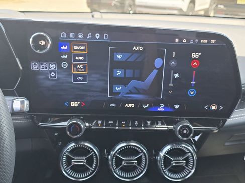 New 2026 Chevrolet Blazer EV LT FWD image 11