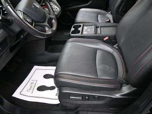 Used 2025 Honda Odyssey Sport-L image 15
