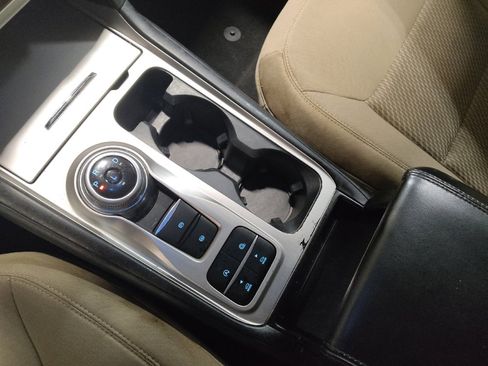 Used 2021 Ford Explorer 2WD image 26