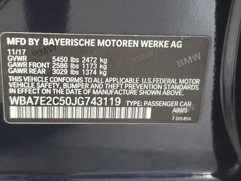 Used 2018 BMW 740i RWD image 32